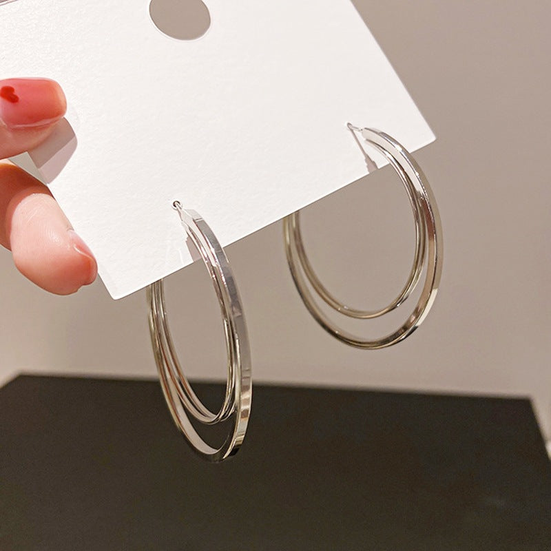 Metal Earrings Fashion High-end Earrings