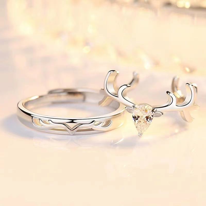 Silver Plated Couple Rings A Pair Of European And American Diamond Rings