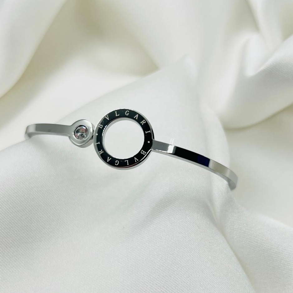 Bracelet 101